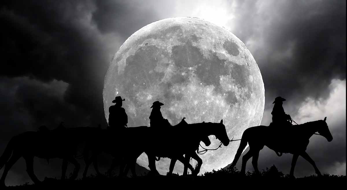 Illustration pour randonnée pleine lune, Domaine équestre de Maruejols